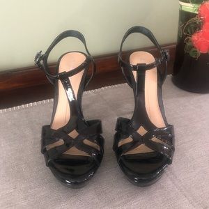 Gianni Bini Dress Sandals